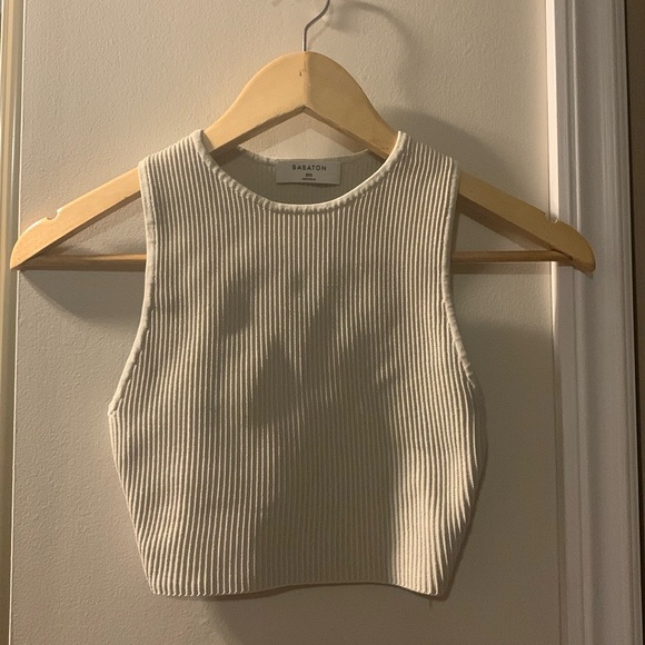 Aritzia Babaton TNA XS and XXS outfit - neutral bone white crop top and sweats - Picture 6 of 10